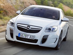 Opel Insignia OPC: vruća premijera u Barseloni