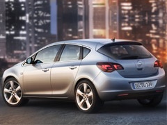 BOMBA!!! Nova Opel Astra je tu + Wallpaper