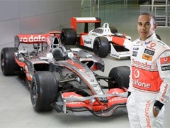 F1 - Lewis Hamilton voziće bolid Ayrtona Senne