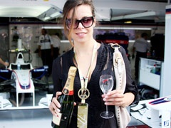 Mumm oficijalno piće Formule 1 - Popijte svoju čašu luksuza