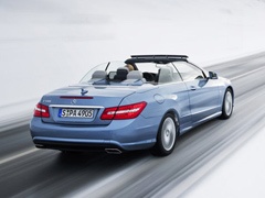 Video: Mercedes-Benz E Cabrio