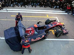 Formula 1 - Scuderia Toro Rosso predstavio STR5