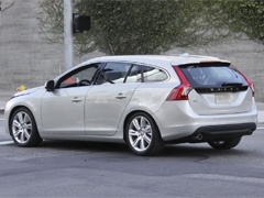 Volvo V60 - prve fotografije bez maske!