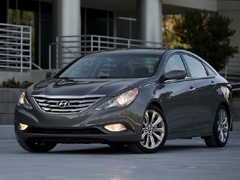 Video: Hyundai Sonata – sedan sa linijama kupea