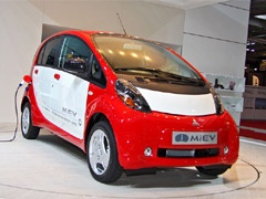 Sajam automobila u Parizu - Mitsubishi