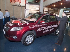 Toyota RAV4 - “Auto sladak k’o bombona” 