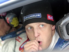 Rally Sweden 2011 - Hirvonen u vođstvu, H. Solberg out !