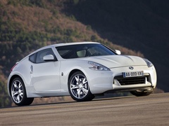 Nissan 370Z i 370Z Roadster: Modernizacija za 2011. godinu