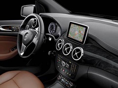 Novi Mercedes-Benz B: Prve fotografije enterijera