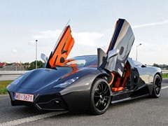 Arrinera: poljski Lambo snimljen na ulici