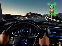 Novi Volvo V40 - komponente za zabavu i povezanost
