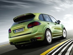Video: Porsche Cayenne GTS