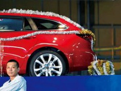 Nova Mazda6: Prva fotografija karavan verzije