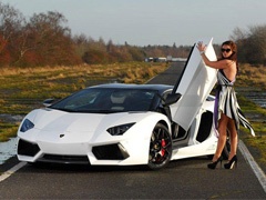 Lamborghini Aventador LP760-4 Dragon Edition