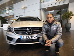 F1 - Hamilton u prvoj zvaničnoj poseti Mercedesu (foto + video)
