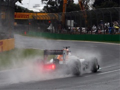 F1 - Fotogalerija: Kišna subota i F1 bolidi u akciji