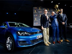 Volkswagen Golf je World Car of The Year!