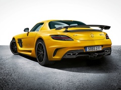 Video: Mercedes-Benz SLS AMG Black Series + zvuk