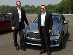 Carlos Ghosn pustio u proizvodnju Infiniti Q50