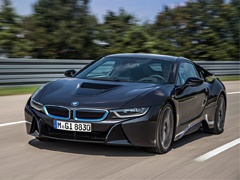 Ovo je potpuno serijski BMW i8 + VIDEO