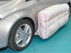 Novi airbag? Ovoga puta na vratima, ali spolja