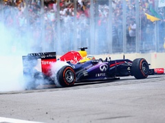 VN Brazila - Renault pobedom okončao eru V8 motora u F1