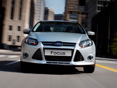 Dvocifreni rast jača liderstvo Ford Focusa kao najprodavanijeg u svetu