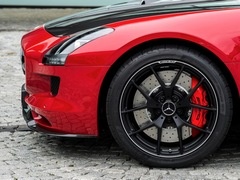 SLS AMG GT Final Edition opremljen pneumaticima Dunlop