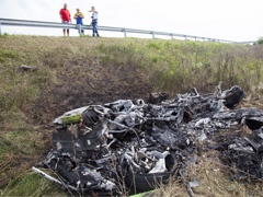 Lamborghini Huracan izgoreo do pepela + FOTO