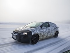 Nova Opel Astra: Kamuflaža je prvi korak ka uspehu