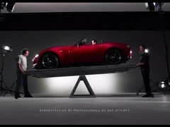 Video: Mazda MX-5 pokazuje idealan raspored mase po osovinama