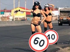 Pogledajte kako Rusi pokušavaju da uspore saobraćaj (VIDEO)