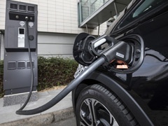 Nova Opel Ampera-e: Do autonomije od 150 kilometara za 30 minuta