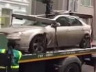 Da ne poveruješ! Čovek je loše parkirao, a oni mu unuštili auto (VIDEO)