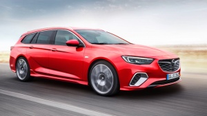 Oštra, moćna, Opel Insignia GSi Sports Tourer:  Sportski karavan bez kompromisa