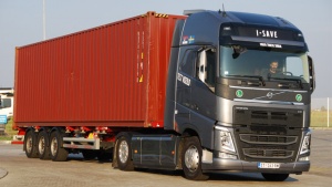 S tegljačem Volvo FH opremljenim I-SAVE tehnologijom uštede u potrošnji od čak 13 odsto!