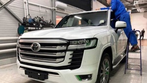 Toyota zvanično najavljuje Land Cruiser 300 - prvi zvaničan trailer i špijunske fotografije