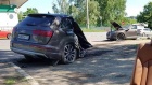 U stravičnom udesu Audi Q7 prepolovljen - vozač pobegao (FOTO)