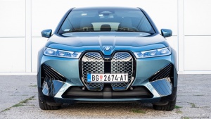 Testirali smo: BMW iX xDrive40 (FOTO)