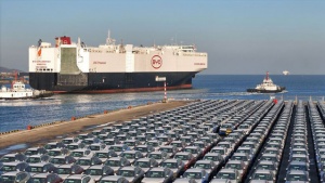 Evropska unija uvodi tarife na kineske električne automobile - Kina preti kontra merama