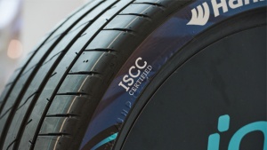 Prva guma za električna vozila sa ISCC PLUS sertifikatom od kompanije Hankook na novom Porscheu Taycan