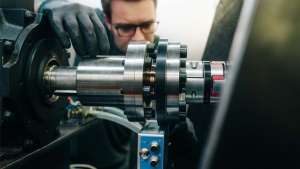 BMW testira revolucionarne elektromotore - mogu biti smešteni i u točkovima (VIDEO)