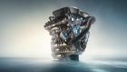 BOMBA! Pod haubom Mercedes-Benz modela biće motor BMW