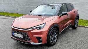 TEST: Lexus LBX 1.5 Hybrid