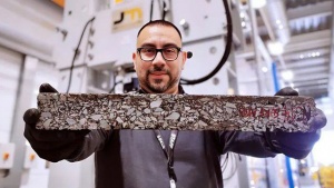 Britanski stručnjaci napravili asfalt koji se samostalno popravlja